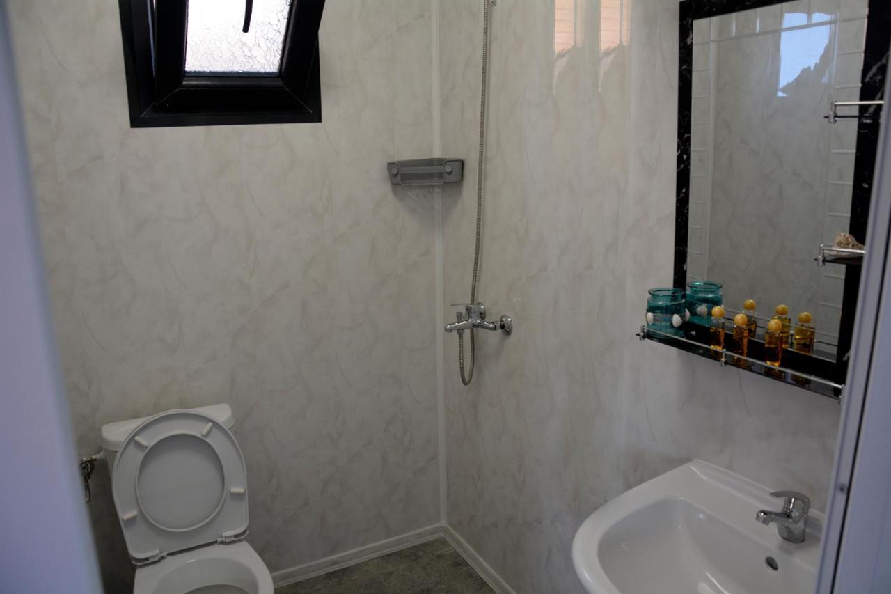 Hotel Къщички Поляните Sinemoretz Esterno foto